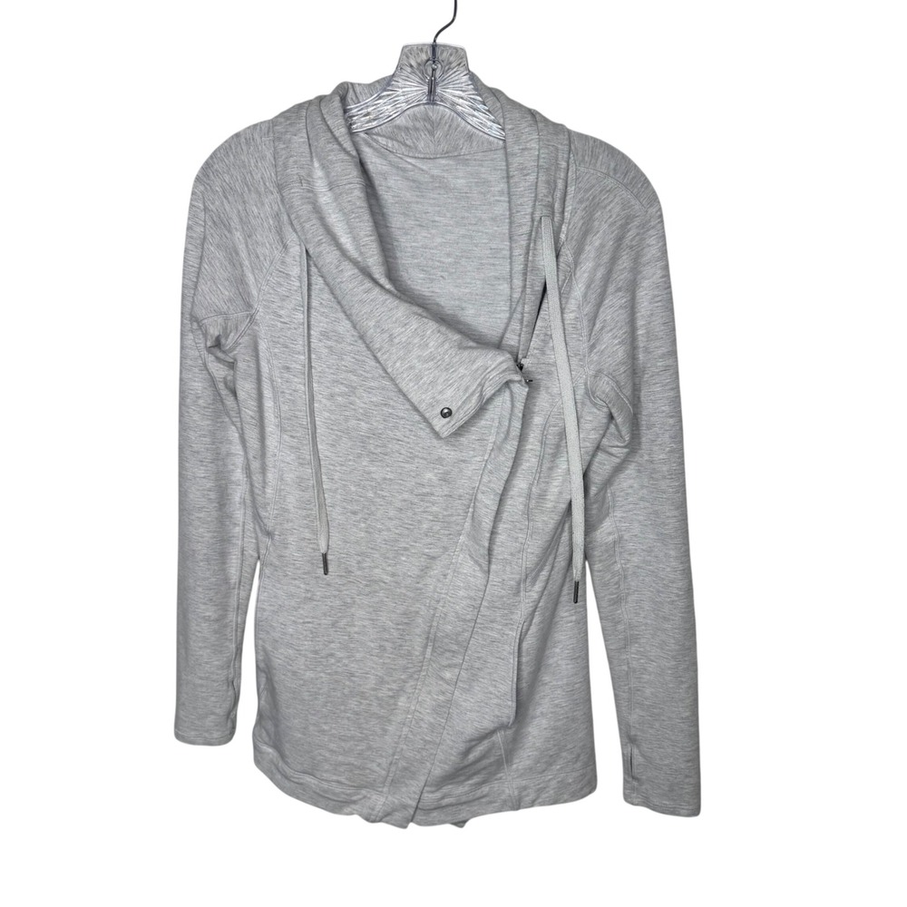 Lululemon Coast‎ Easy Wrap Athleisure Asymmetrical Zip Hoodie Light Gray Size 6